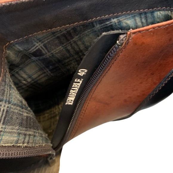 L'artiste Ankle Boots Bootie Womens 9/40 Red Burgundy Remarkable Embroidered Art - Picture 3 of 13